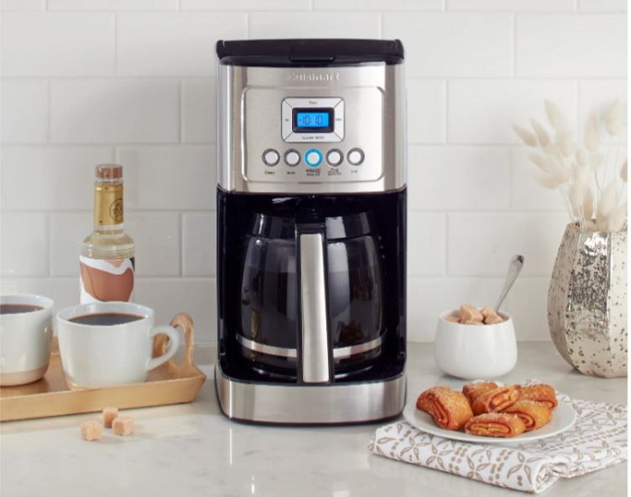 Top 10 Best Iced Coffee Makers Reviews in 2024